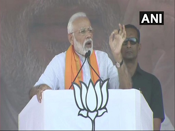 सोनिया और राहुल भी जमानत पर- पीएम मोदी सोनिया और राहुल भी जमानत पर- पीएम मोदी