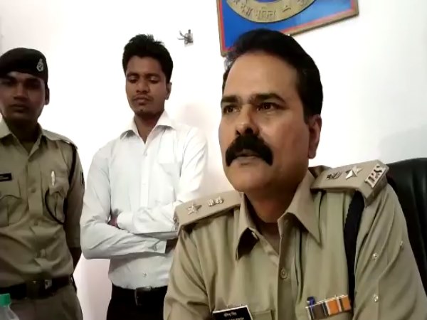 दो जेल प्रहरी सस्पेंड