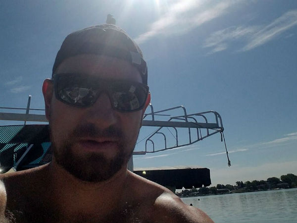 सहकर्मी कर रहे थे लौटने का इंतजार 