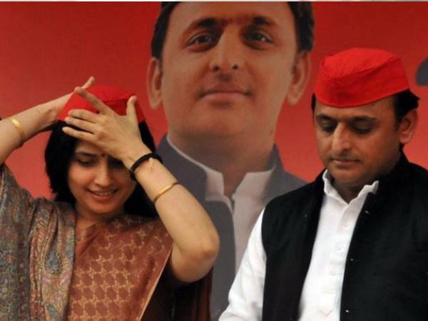 एक बार फिर मैदान में डिंपल यादव