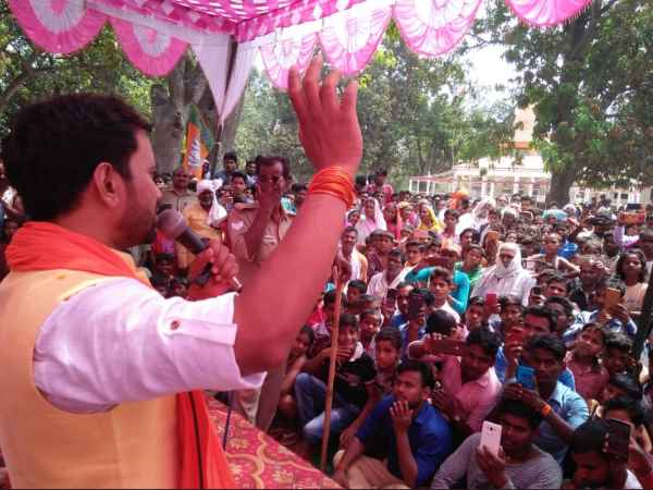 जिलाधिकारी से की गुजारिश