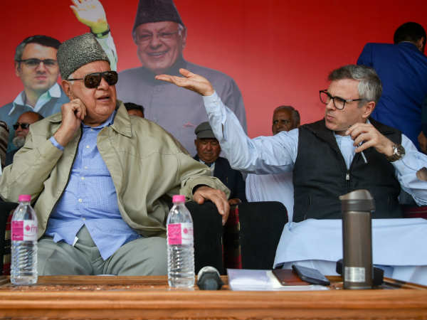 Farooq Abdullah: Mahatma Gandhis murderer in Delhi Farooq Abdullah: Mahatma Gandhis murderer in Delhi