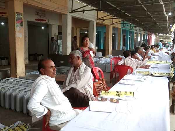 150 employees did not come to election duty 150 employees did not come to election duty