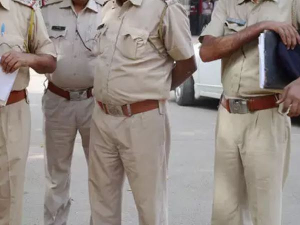 राज्य के बाहर के लोग भी थे जुए में शामिल राज्य के बाहर के लोग भी थे जुए में शामिल