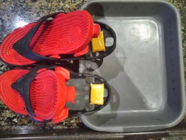 बहरीन से मुंबई पहुंचा था शख्स