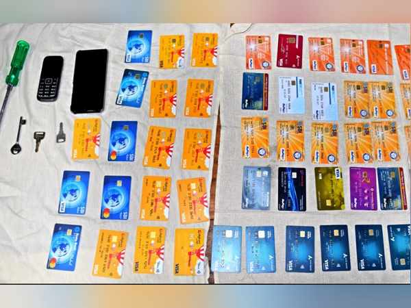 Gujarat police arrested ATM robbery gang, shoking news