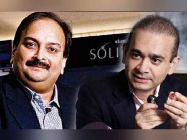 दोनों ने कुल रत्नों और आभूषण निर्यात का लगभग 70% योगदान दिया