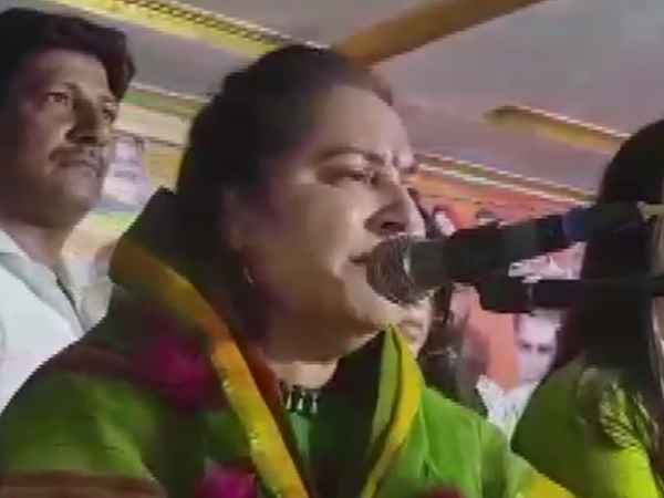 क्या आजम को नहीं पता था मैं नाचने वाली हूं'