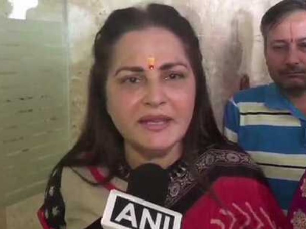 मुलायम के सीने पर चढ़कर हुक्म चलाते थे आजम