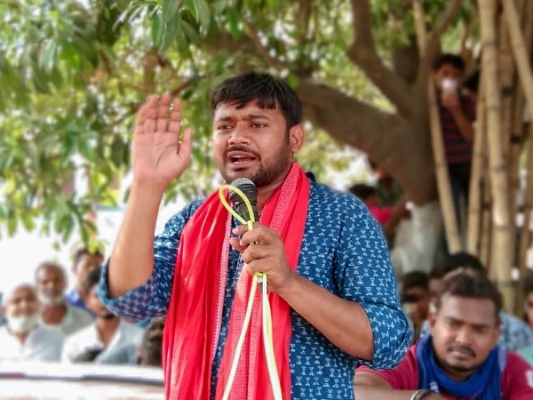 दोनों पक्ष समीकरणों के भरोसे