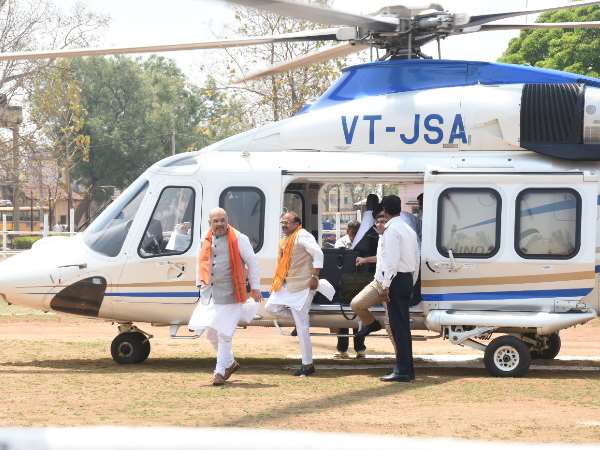 कितना है इन हेलीकॉप्टरों, जेट का किराया