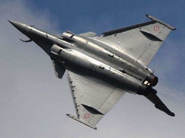 Rafale review petition case: Central Government seeks time to file a fresh affidavit Rafale review petition case: Central Government seeks time to file a fresh affidavit