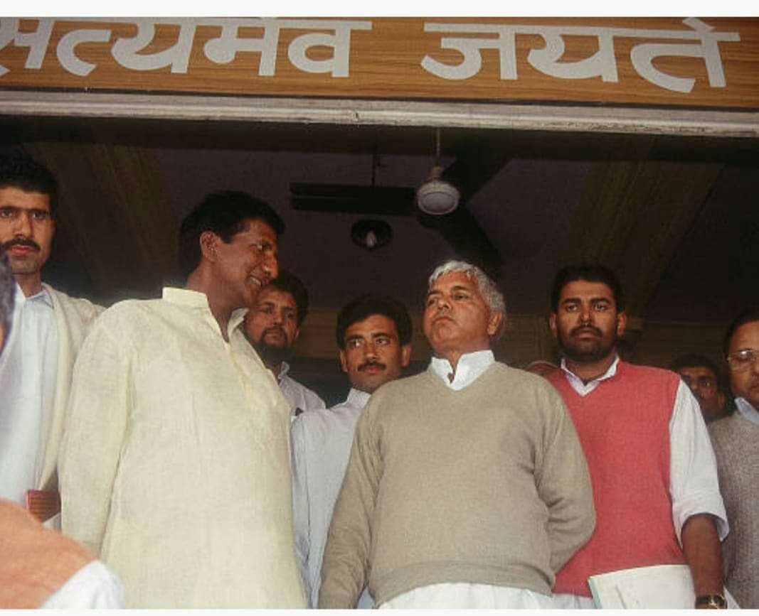 आखिर लालू यादव से विपक्ष डरता क्यों है?