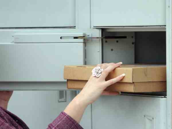 आठ साल पहले हुई दोनों की शादी