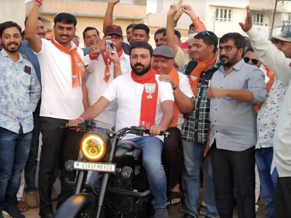 lok sabha elections 2019, Gujarat, vijay rupani, anjaliben rupani, elections campaign, लोकसभा चुनाव 2019, गुजरात, विजय रुपाणी, अंजलिबेन रुपाणी, चुनाव प्रचार, भाजपा, कांग्रेस, ललिल वसोया, पूनम माडम