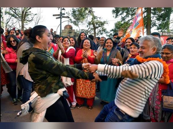 प्रधानमंत्री मोदी के लिए आए, लेकिन बहुत ही कम पहुंचे