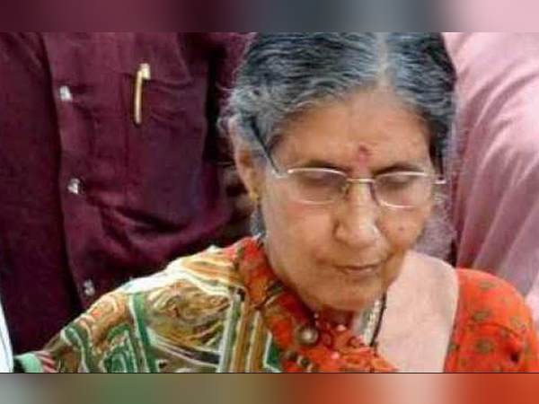 अमित शाह ने भी डाला वोट