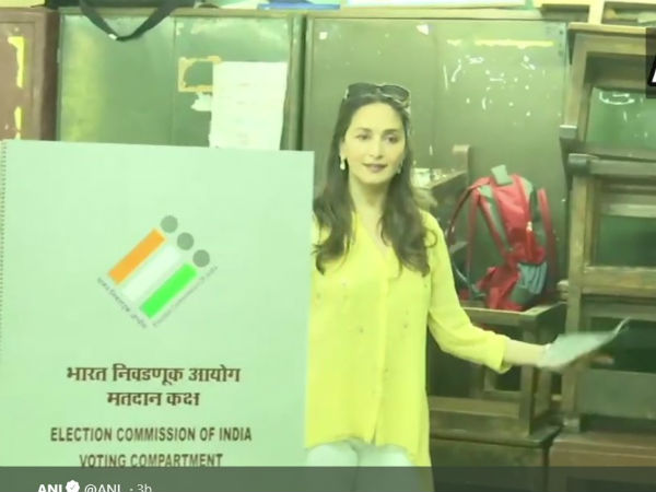 धक-धक गर्ल माधुरी दीक्षित ने डाला वोट 