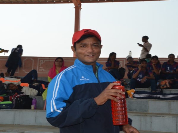 सॉफ्टबॉल खिलाड़ी बनने के पीछे की कहानी सॉफ्टबॉल खिलाड़ी बनने के पीछे की कहानी