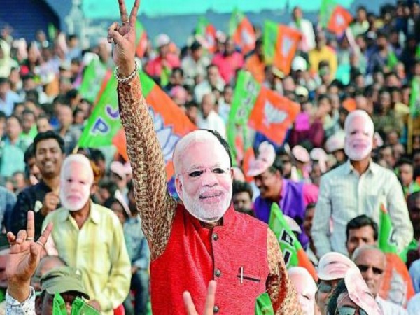 बंगाल बीजेपी ने 53 लाख में चार विशेष ट्रेनें बुक की