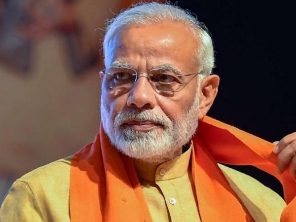 पीएम मोदी पर कसा तंज पीएम मोदी पर कसा तंज