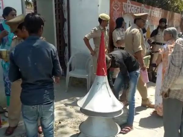 violation of model code of conduct during imran pratapgarhi nomination in moradabad