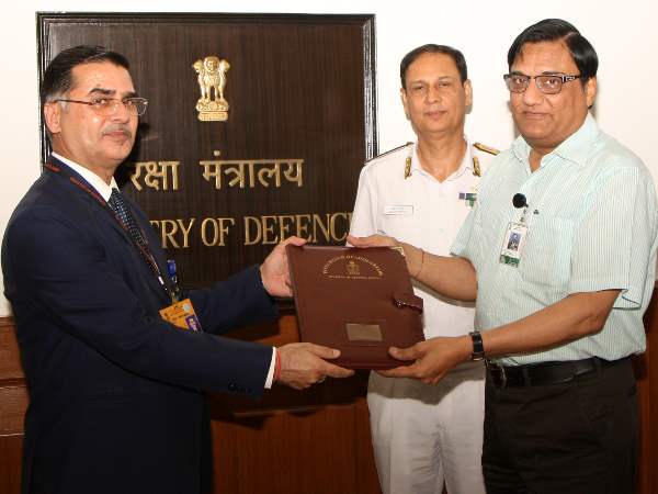 Defence Ministry contract 6311 crore shipyard GRSE to build 8 anti submarine for Indian Navy Defence Ministry contract 6311 crore shipyard GRSE to build 8 anti submarine for Indian Navy