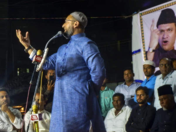 असदुद्दीन ओवैसी- हैदराबाद असदुद्दीन ओवैसी- हैदराबाद