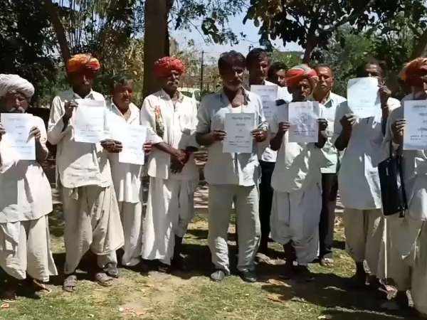 भूमि के खालसा होने की जानकारी तक नहीं मिली भूमि के खालसा होने की जानकारी तक नहीं मिली