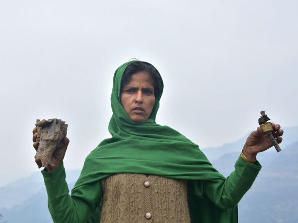 पाक की 12 पोस्ट्स हुई तबाह पाक की 12 पोस्ट्स हुई तबाह