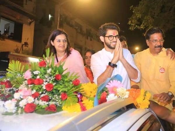 शिवसेना के लिए लगातार प्रचार कर रही हैं प्रियंका चतुर्वेदी