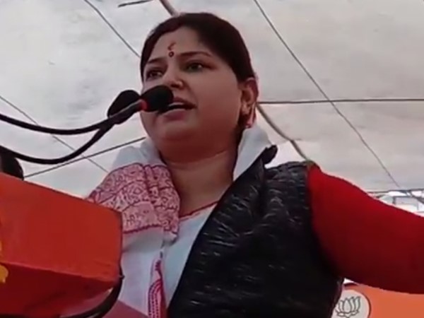 प्रियंका का टिकट काटकर उपेंद्र रावत को मैदान में उतारा