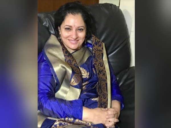 प्रिया सिंह का परिचय प्रिया सिंह का परिचय