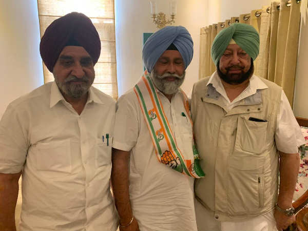 Lok Sabha Elections 2019: पंजाब में AAP को झटका, विधायक नजर सिंह कांग्रेस में शामिल Lok Sabha Elections 2019: पंजाब में AAP को झटका, विधायक नजर सिंह कांग्रेस में शामिल