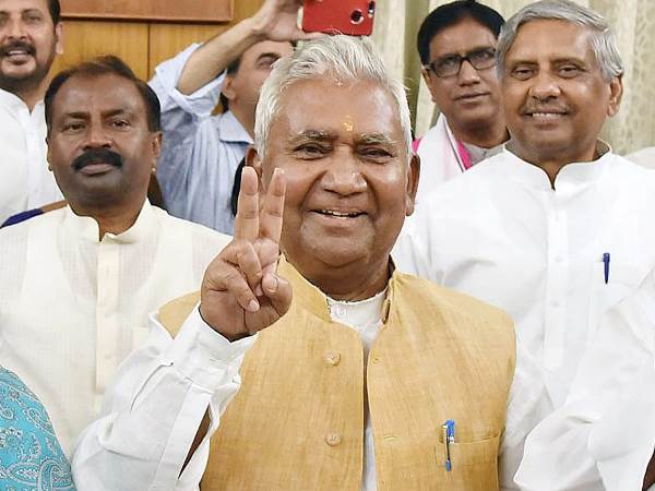 पूर्वे से पुरानी खुन्नस