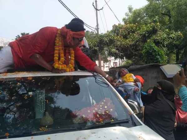 गोरखपुर में नहीं चलेगा नचनियों का ड्रामा गोरखपुर में नहीं चलेगा नचनियों का ड्रामा