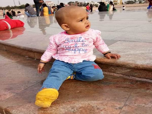 बाल विकास विभाग में ब्लॉक अधिकारी थीं