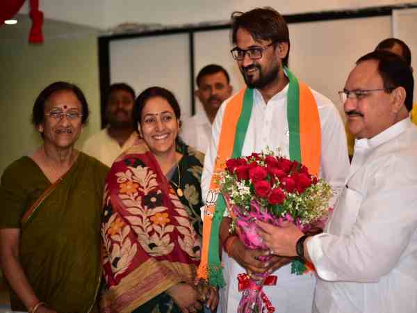 जेपी नड्डा ने दिलवाई सदस्यता