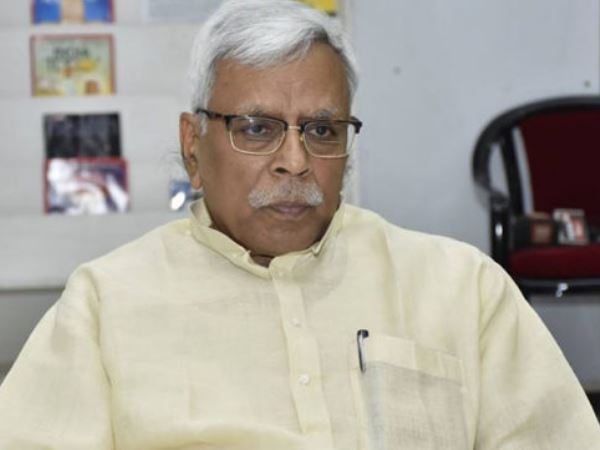 तिवारी लगातार एनडीए पर हमलावर