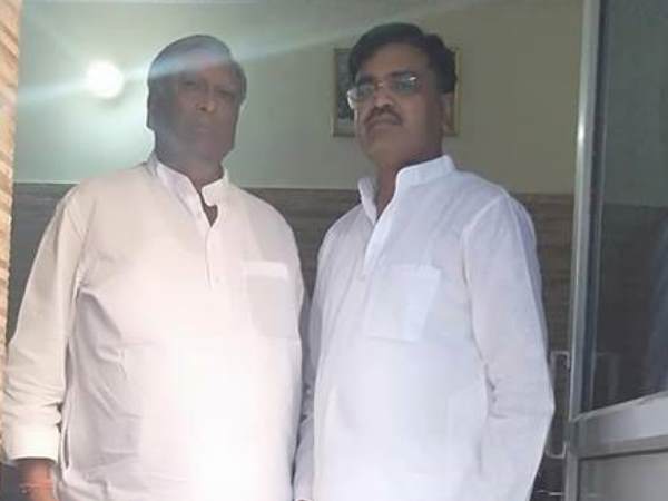 शिवपाल ने फिरोजोबाद बुलाया