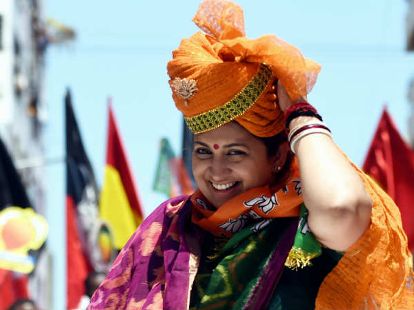 स्मृति के आने से कांटे का हुआ मुकाबला 