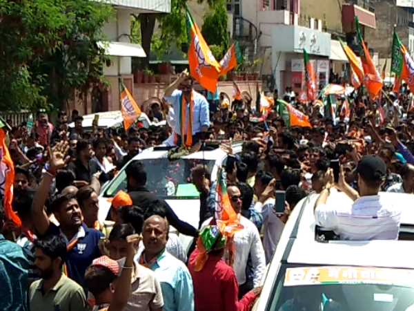 अजमेर में सनी देओल का रोड शाे (Suuny Deol Road show in Ajmer )