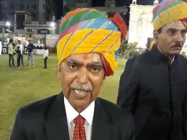 दुल्हन के पिता बोले-नसीबों वालों को मिलते हैं ऐसे अच्छे संबंधी