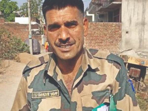 तेज बहादुर ने कहा- पीएम डरे हुए हैं