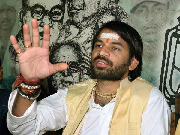 बगावती तेवर के बाद तेज प्रताप का बदला अंदाज