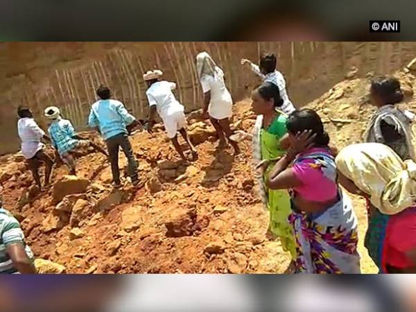 Ten labourers, including women, died after wall collapsed in Marikal village in Telangana Ten labourers, including women, died after wall collapsed in Marikal village in Telangana