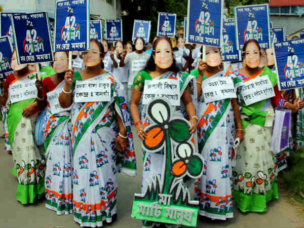 टीएमसी भी फंस चुकी है