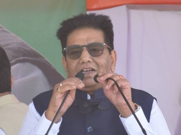  बिहार के तीसरे सबसे अमीर उम्मीदवार कटिहार से कांग्रेस के प्रत्याशी तारिक अनवर हैं