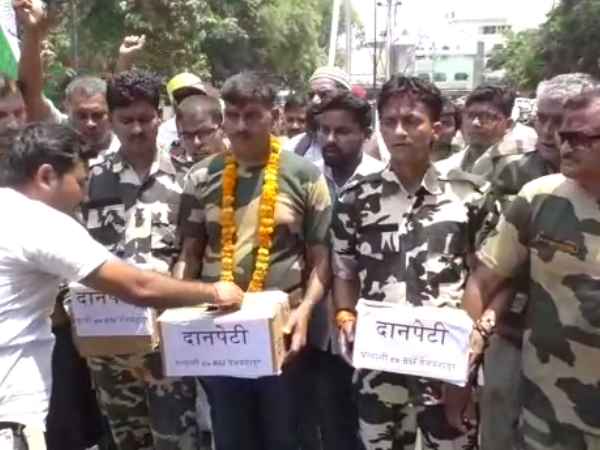 bsf jawan tej bahadur yadav filed nomination for contesting election against pm modi