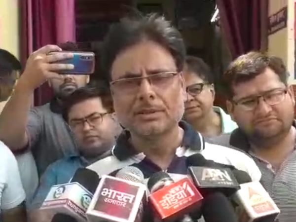 पिता ने लगाया आरोप